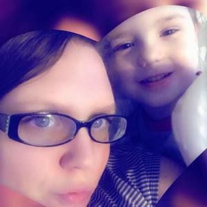 Meet your Posher, Lynda